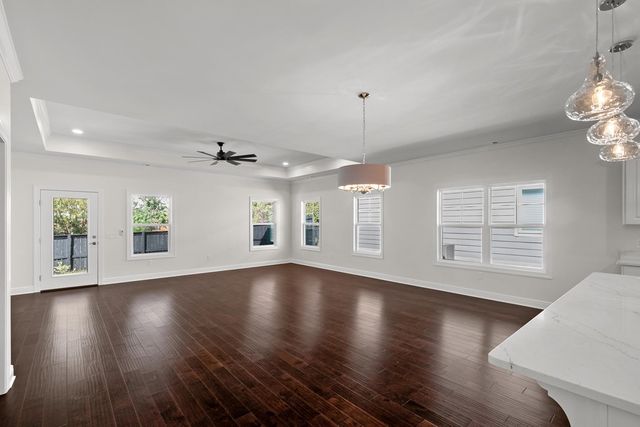 109 Yorkhill, Dothan, AL 36305