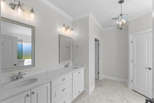 109 Yorkhill, Dothan, AL 36305