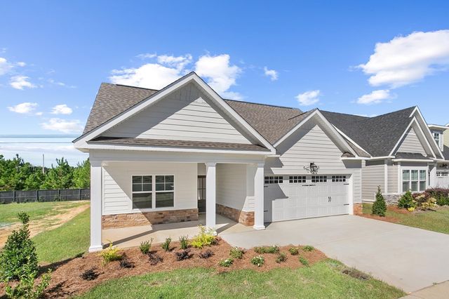109 Yorkhill, Dothan, AL 36305
