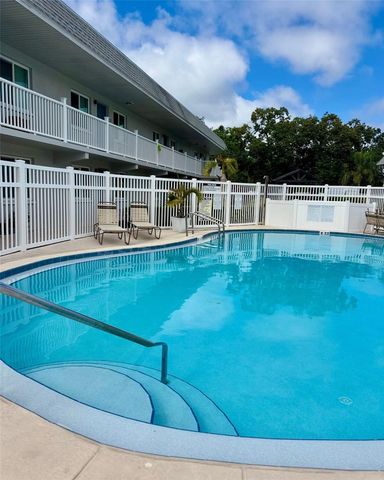 1142 SUNSET POINT ROAD 15, Clearwater, FL 33755