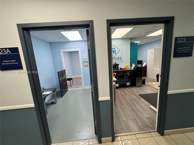 717 Ponce De Leon Boulevard 323, Coral Gables, FL 33134