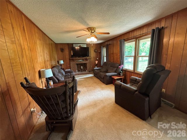 74 Miranda Drive, Taylorsville, NC 28681