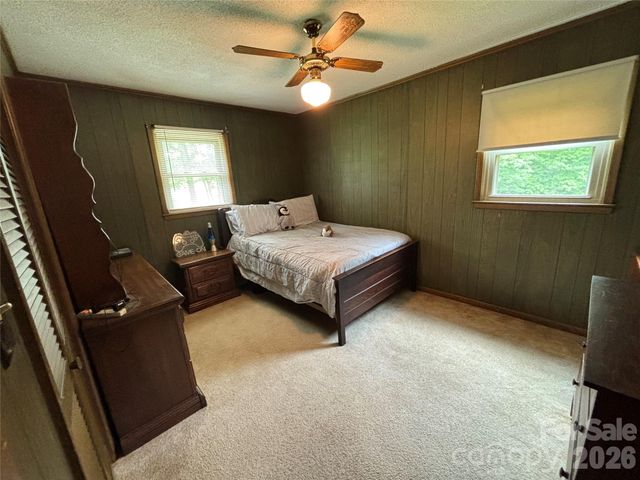74 Miranda Drive, Taylorsville, NC 28681