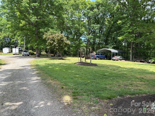74 Miranda Drive, Taylorsville, NC 28681
