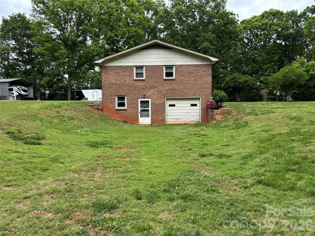 74 Miranda Drive, Taylorsville, NC 28681