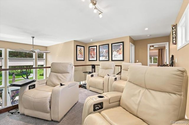 4797 Fairway Court 16, Waterford, MI 48328