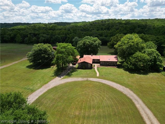 6235 Belmont Drive, Alma, AR 72921
