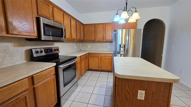 6001 SE 70th Street, Oklahoma City, OK 73135