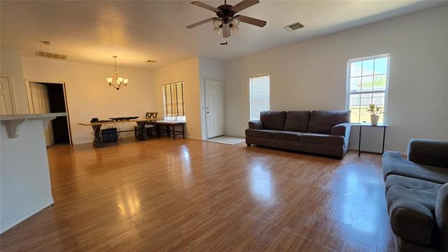 6001 SE 70th Street, Oklahoma City, OK 73135