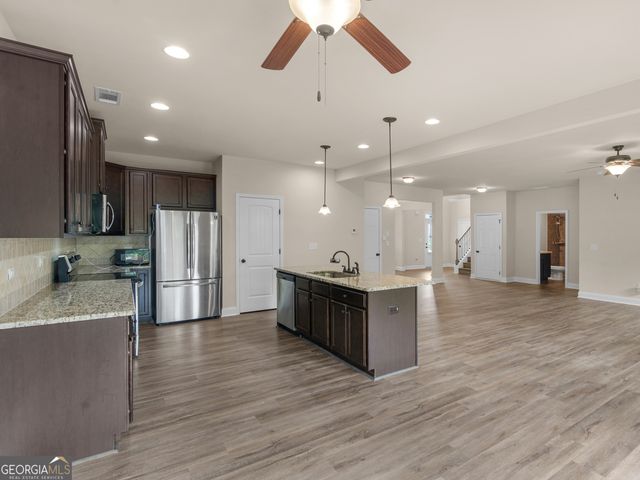 431 Exploration Trace, Ellenwood, GA 30294