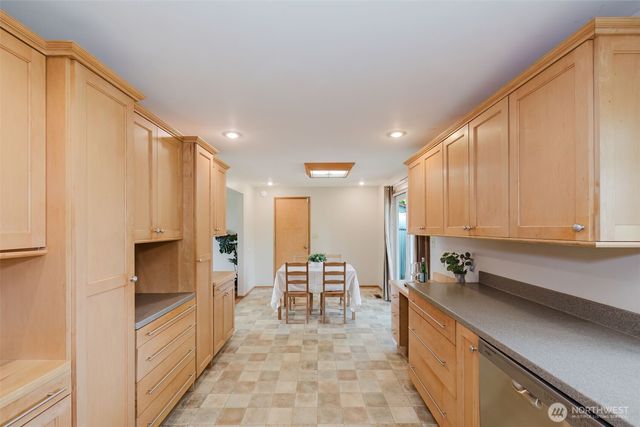 2240 Ponderosa Drive SE, Port Orchard, WA 98366