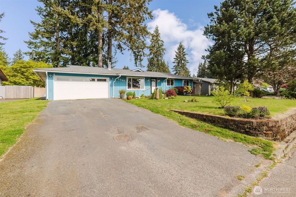 2240 Ponderosa Drive SE, Port Orchard, WA 98366