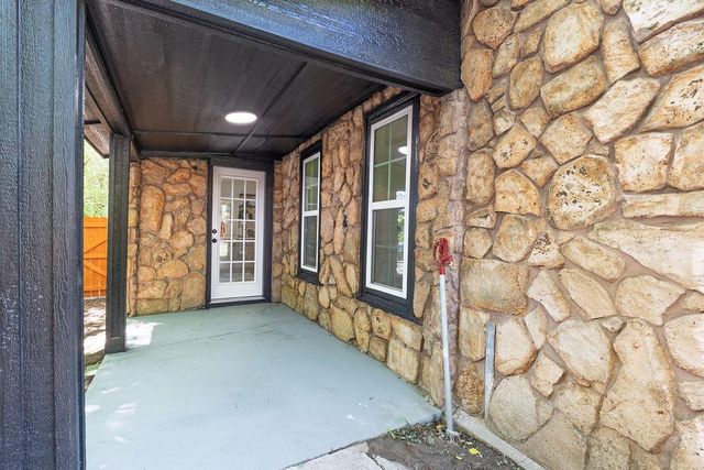 121 N High, Shawnee, OK 74801