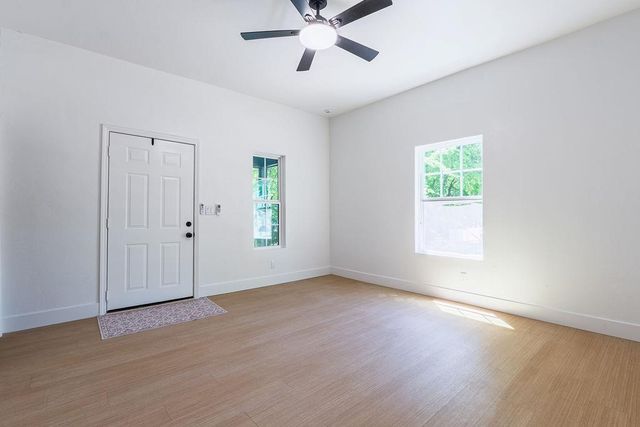 121 N High, Shawnee, OK 74801