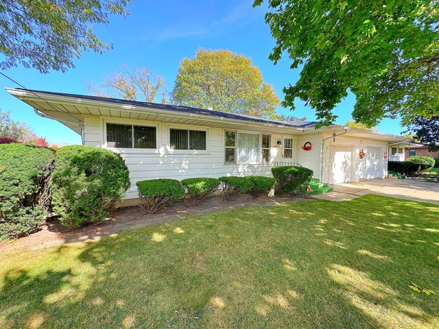 1600 E 1st Street, Streator, IL 61364