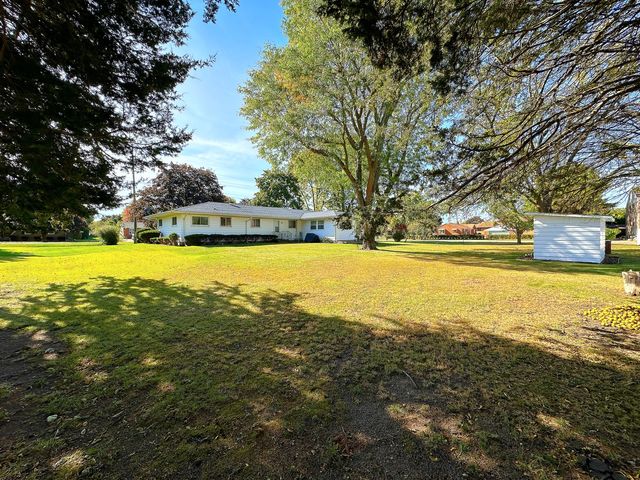 1600 E 1st Street, Streator, IL 61364