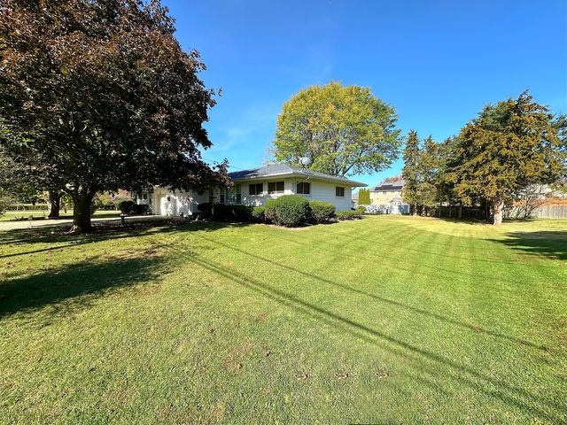 1600 E 1st Street, Streator, IL 61364