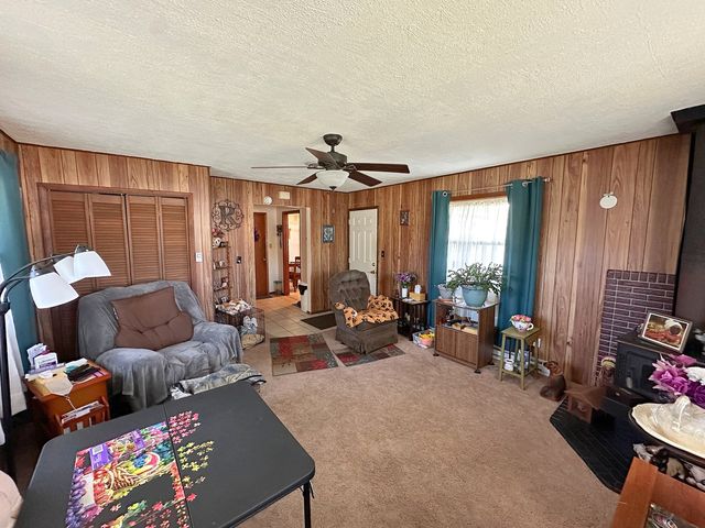 1600 E 1st Street, Streator, IL 61364