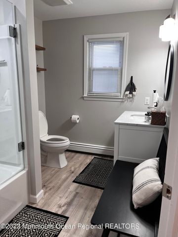 1100 Barnegat Avenue, Seaside Park, NJ 08752