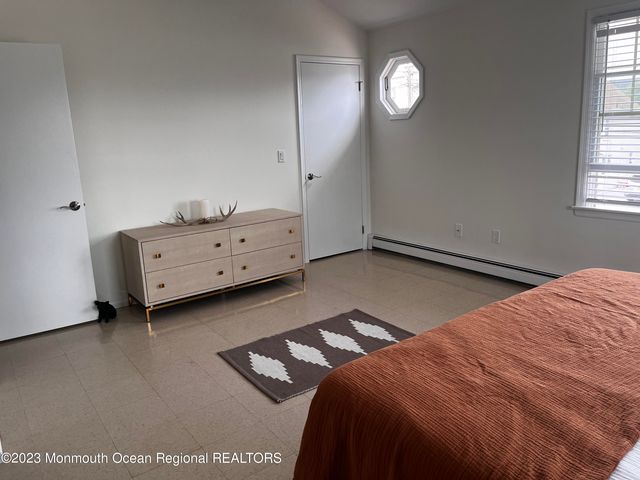 1100 Barnegat Avenue, Seaside Park, NJ 08752