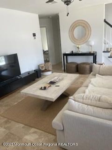 1100 Barnegat Avenue, Seaside Park, NJ 08752