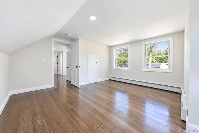 11 1st Place, Mastic, NY 11950