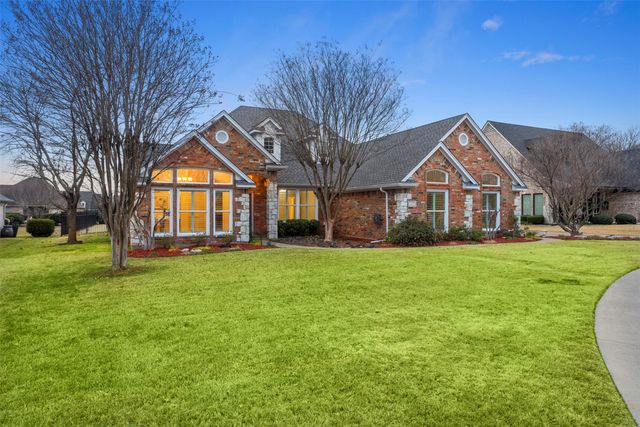 669 Brookhaven Court, Waxahachie, TX 75165