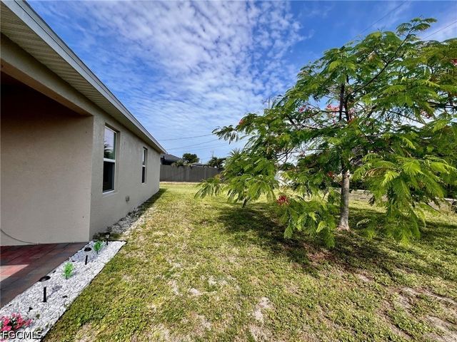 103 NW 7th ST, Cape Coral, FL 33993