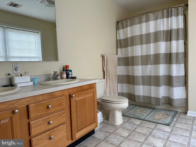231 S MAIN ST, Pennington, NJ 08534