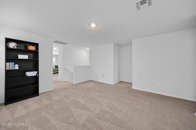 10419 W Guildford Lane, Marana, AZ 85653