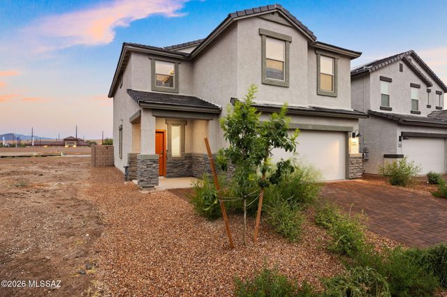 10419 W Guildford Lane, Marana, AZ 85653