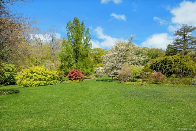 380 Cross River Road, Katonah, NY 10536
