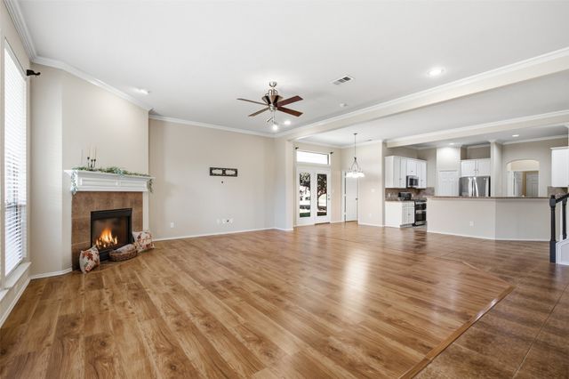 750 Village Green Drive, Desoto, TX 75115