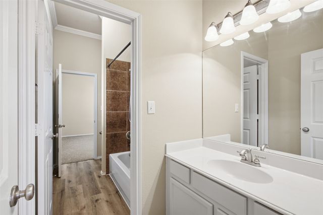 750 Village Green Drive, Desoto, TX 75115