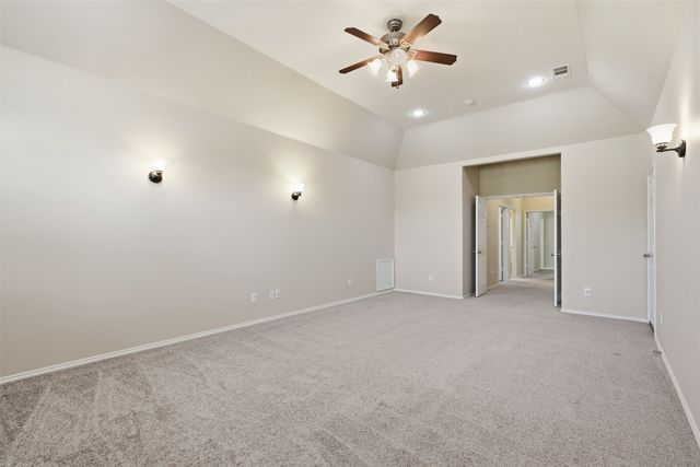 750 Village Green Drive, Desoto, TX 75115
