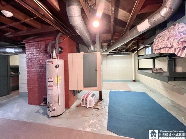 81 Hotchkiss Street, Jamestown, NY 14701