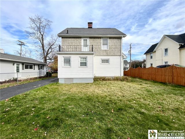 81 Hotchkiss Street, Jamestown, NY 14701