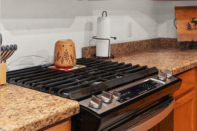 1713 E Howard Drive, Edgerton, WI 53534