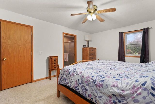 1713 E Howard Drive, Edgerton, WI 53534