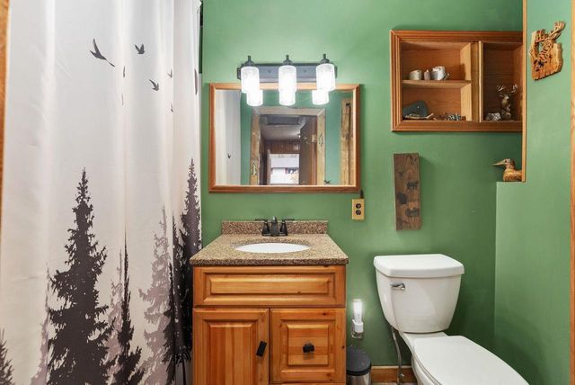 1713 E Howard Drive, Edgerton, WI 53534