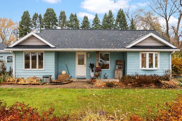 1713 E Howard Drive, Edgerton, WI 53534