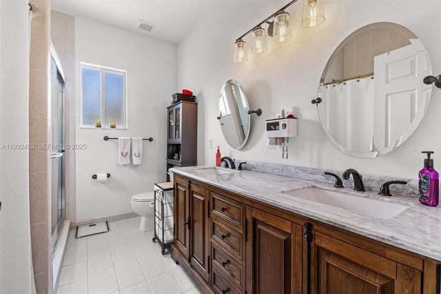 357 NE 35th Ter, Homestead, FL 33033