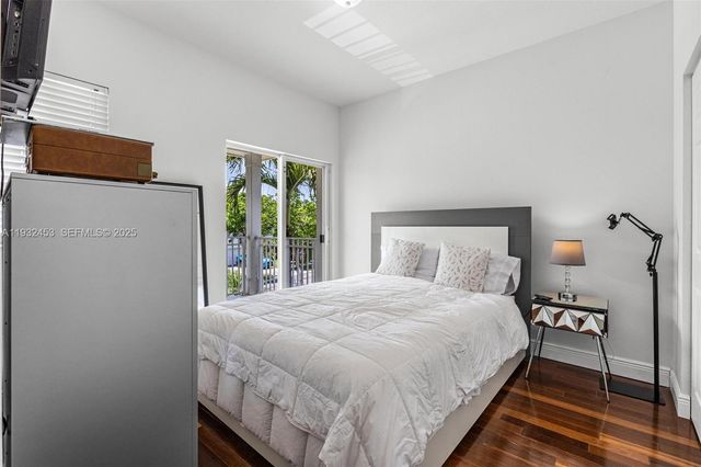 357 NE 35th Ter, Homestead, FL 33033