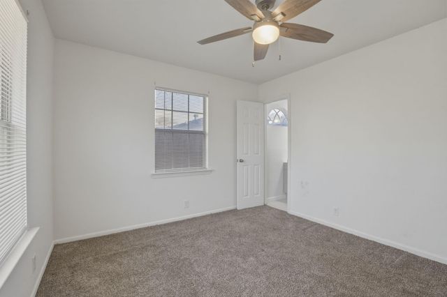 9510 Shepherd Drive, Beaumont, TX 77707