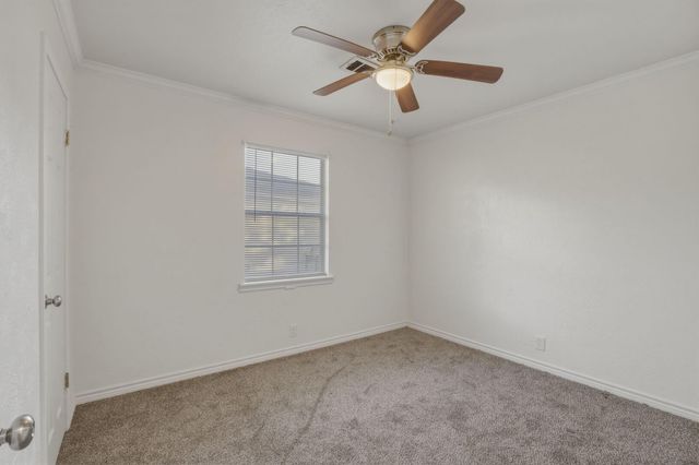 9510 Shepherd Drive, Beaumont, TX 77707