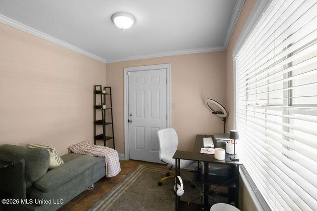 404 N 18th Avenue, Hattiesburg, MS 39401