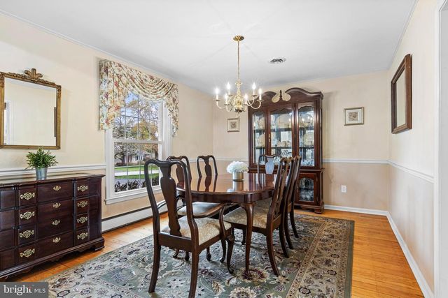 292 OLD STATE RD, Berwyn, PA 19312