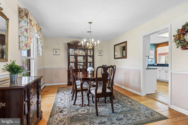 292 OLD STATE RD, Berwyn, PA 19312