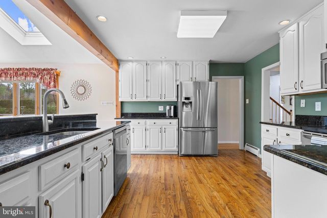 292 OLD STATE RD, Berwyn, PA 19312