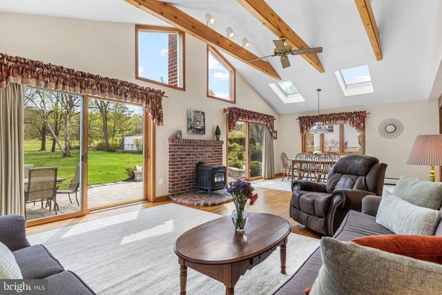 292 OLD STATE RD, Berwyn, PA 19312